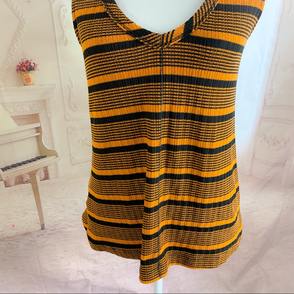 Peyton Jensen Striped Racerback Tank top - Picture 3 of 11